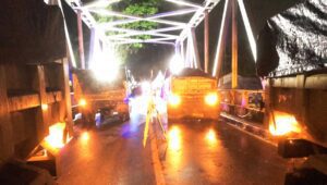 Uji Beban Jembatan Sungai Battang, Andi Sudirman: Mari Doakan Berjalan Baik