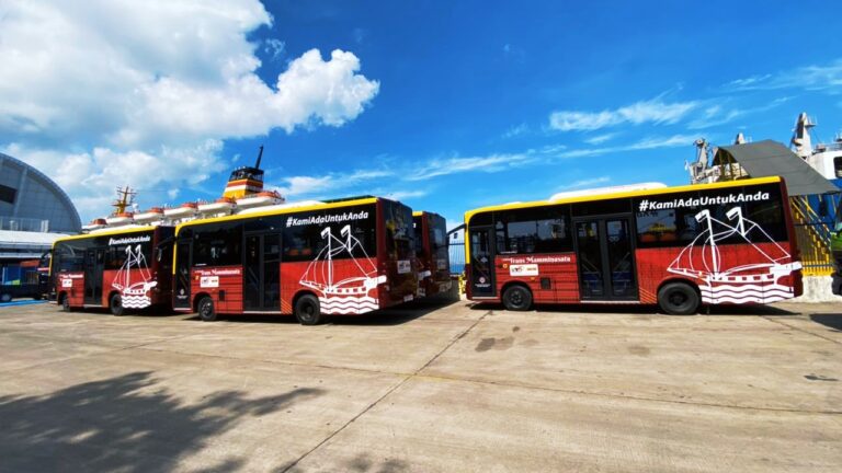 Masyarakat Sangat Antusias Menggunakan Teman Bus