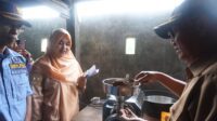 Dukung Kemajuan Ekonomi Desa Kassi, PLN Beri Bantuan Pengolahan Kopi dan Saus