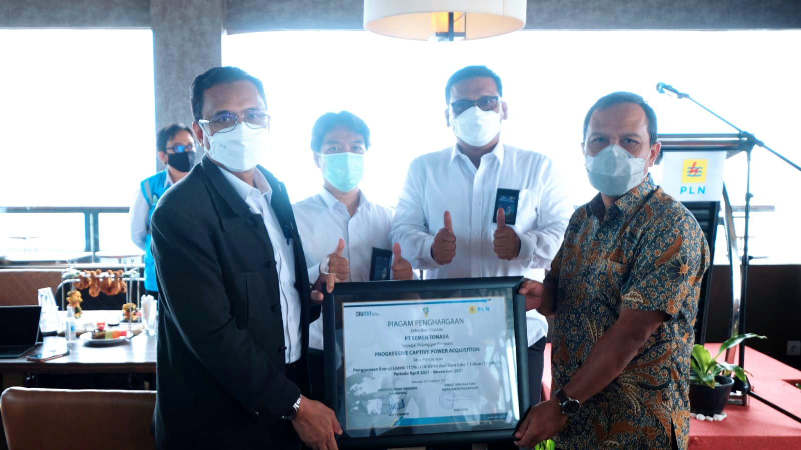 Gunakan Energi Listrik sebesar 210 GWh, PLN Berikan Penghargaan kepada PT Semen Tonasa