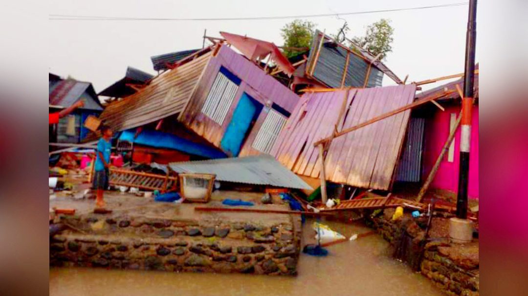 45 Rumah Rusak Akibat Angin Puting Beliung di Luwu