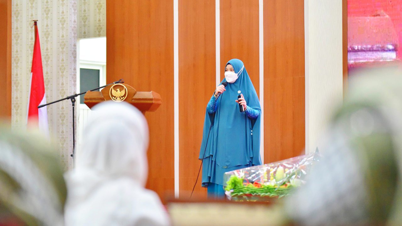 Naoemi Octarina Hadiri Milad FKCA ke-13 Tahun 2 Naoemi Octarina Hadiri 13 Tahun FKCA