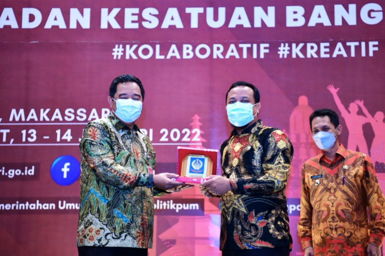 Dihadapan Pejabat Kesbangpol se Indonesia, Dirjen Politik dan Pemerintahan Umum Kemendagri Sanjung Andi Sudirman Sulaiman