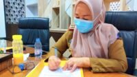 Kepala Dinas Kependudukan dan Pencatatan Sipil (Dukcapil) Sulsel, Sukarniaty Kondolele