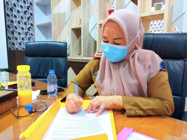 Realisasi Perekaman KTP el Sulsel Lampaui Nasional 5 Kepala Dinas Kependudukan dan Pencatatan Sipil (Dukcapil) Sulsel, Sukarniaty Kondolele