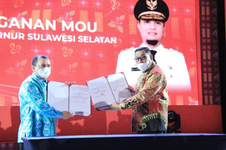 Pemprov Sulsel dan Maluku MOU Pengembangan 4 Sektor 5 Pemprov Sulsel dan Maluku MOU Pengembangan 4 Sektor