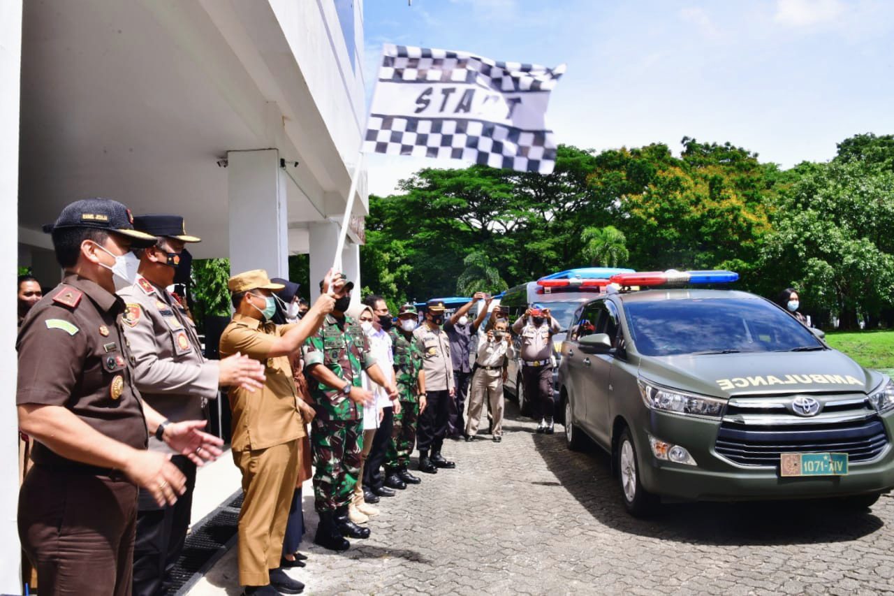 Percepat Capaian Vaksinasi, Plt Gubernur Sulsel Lepas 1.000 Vaksinator