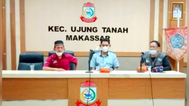 Rakor PKH Ujung Tanah, Ibrahim Tekankan Penerima harus layak, Memenuhi Syarat 4 Rakor PKH Ujung Tanah, Ibrahim Tekankan Penerima harus layak, memenuhi syarat