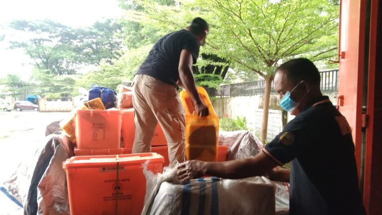 Pasca Angin Kencang Landa Sidrap, Andi Sudirman: BPBD Persiapkan Bantuan