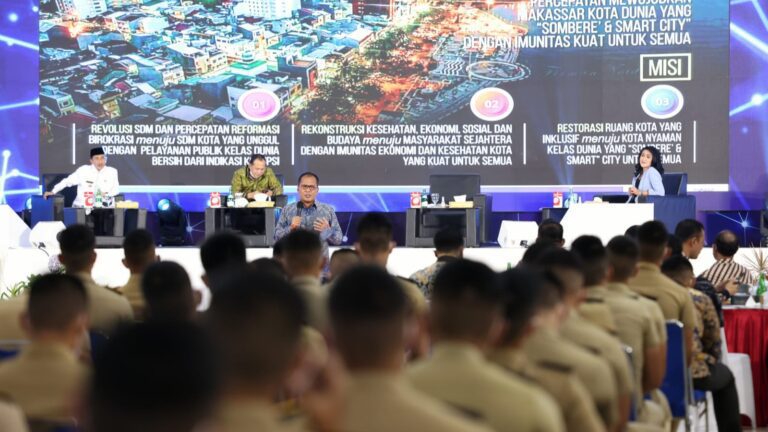 Beri Kuliah Umum di IPDN, Danny Pomanto Ajak Praja Adaptif Leadership