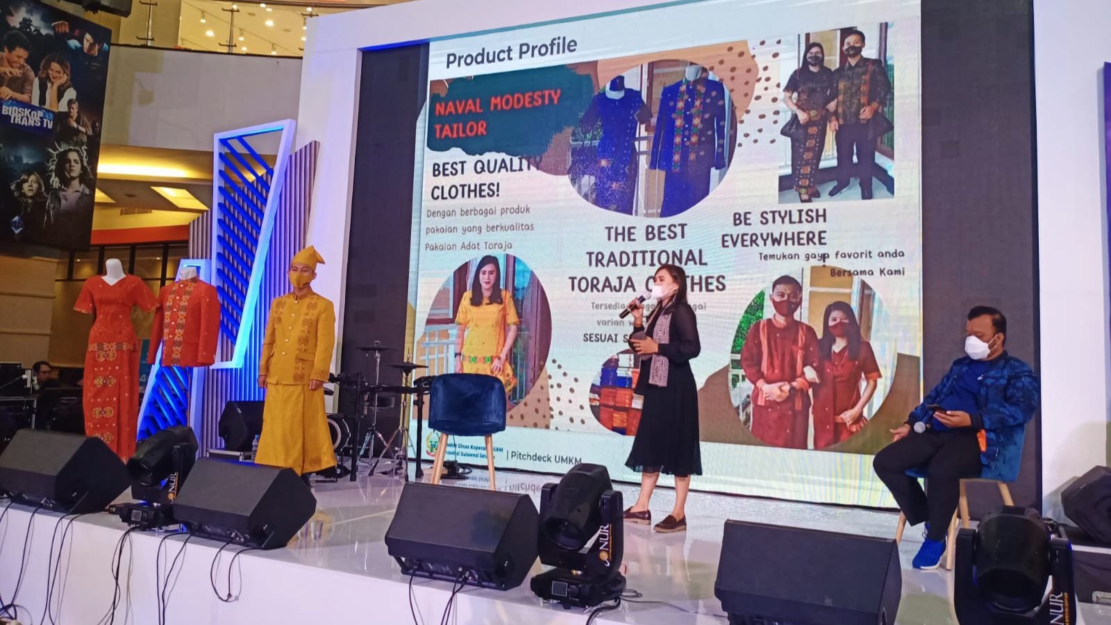 Puluhan UMKM Binaan PLUT-Diskop UKM Sulsel Showcasing Produk di TSM