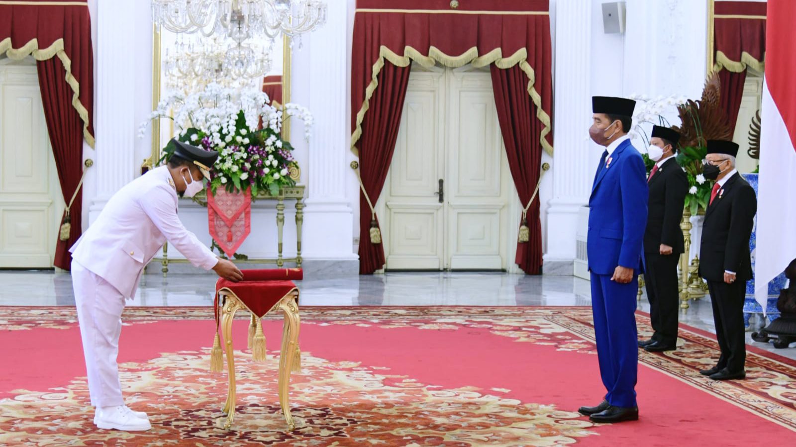 Presiden Lantik Andi Sudirman Sulaiman sebagai Gubenur Sulsel
