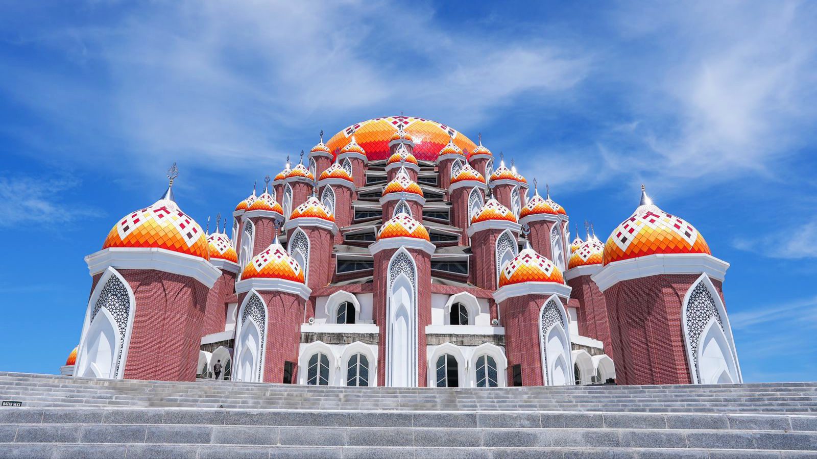 Masjid Kubah 99 Asmaul Husna