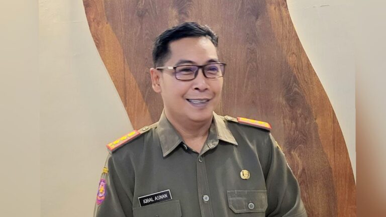 Satpol Makassar Siap Tertibkan Anjal dan Gepeng Jelang Ramadhan 8 Satpol Hadirkan Aplikasi Ero Jamma, Libatkan Masyarakat dalam Menjaga Keamanan