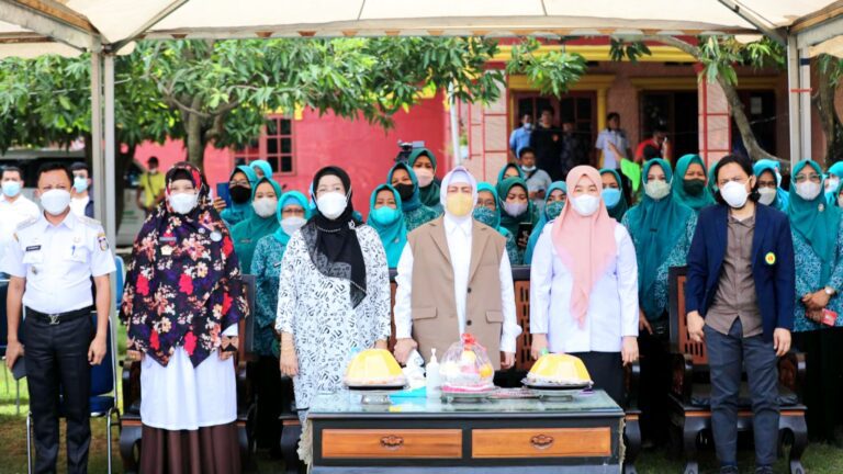 Peringatan Hari Tuberkulosis Sedunia, Ajak Seluruh Masyarakat Periksa TB Lebih Dini 5 Peringatan Hari Tuberkulosis Sedunia, Ajak Seluruh Masyarakat Periksa TB Lebih Dini