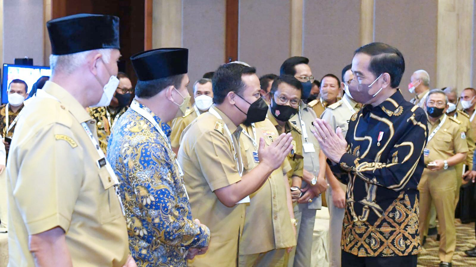 Ikuti Pengarahan Presiden, Gubernur Sulsel Dorong Penggunaan Barang Dalam Negeri