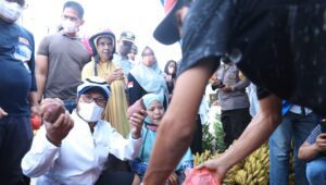 Danny Pomanto Ajak Warga Hidup Sehat, Serukan Makassar Sehat Dengan Rebusan