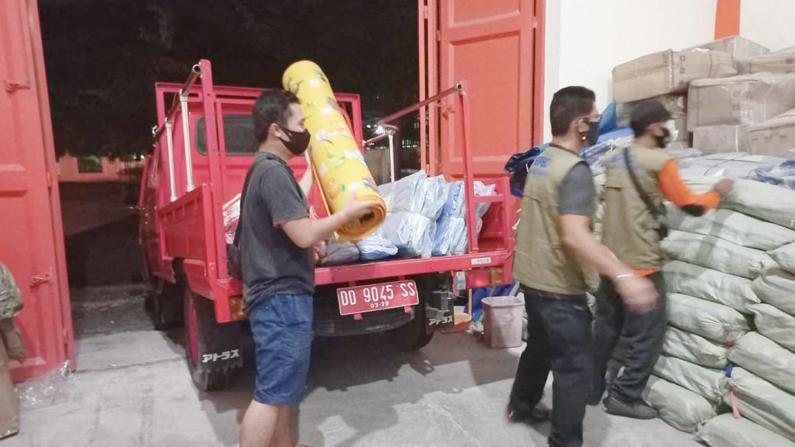 Respon Cepat Gubernur Sulsel, Pastikan Pemenuhan Bantuan Logistik Korban Kebakaran di Ablam