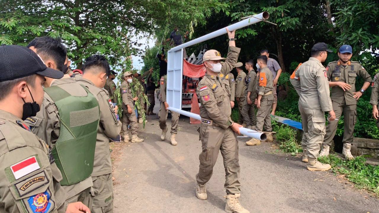 Bersama Kejati Sulsel, KPK, TNI-Polri, BKAD Lakukan Penertiban Aset di Bulukumba 2 Bersama Kejati Sulsel, KPK, TNI-Polri, BKAD Lakukan Penertiban Aset di Bulukumba