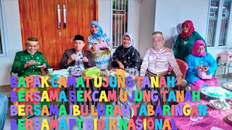 Camat Ujung Tanah bersama Warga Ramaikan Perayaan Hari Kebudayaan Makassar Ke-4 4 Camat Ujung Tanah bersama Warga Ramaikan Perayaan Hari Kebudayaan Makassar Ke-4
