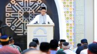 Pemkot Makassar Gelar Safari Ramadhan, Wali Kota Danny Shalat Tarwih di Masjid H. Hamarung