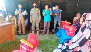 Salurkan Bantuan Logistik dan 1,5 Ton Beras, Bupati Bone: Kepedulian dan Perhatian Bapak Gubernur