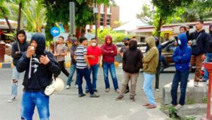 Pelaku Penganiayaan Belum Ditahan, Aktivis Ampera Geruduk Polres Jeneponto