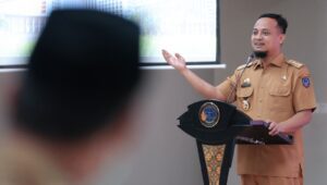 Kabar Gembira, Gubernur Beri Tambahan Bonus 10% THR dan Gaji ke-13, Total Menjadi Rp250M