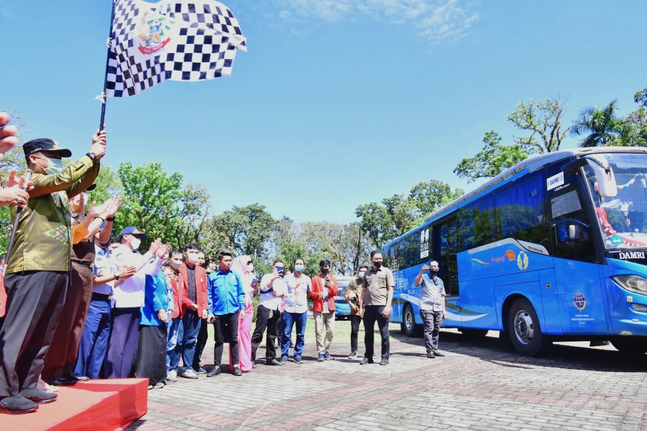 Gubernur Sulsel Siapkan Mudik Gratis Bagi Mahasiswa dan Masyarakat Umum