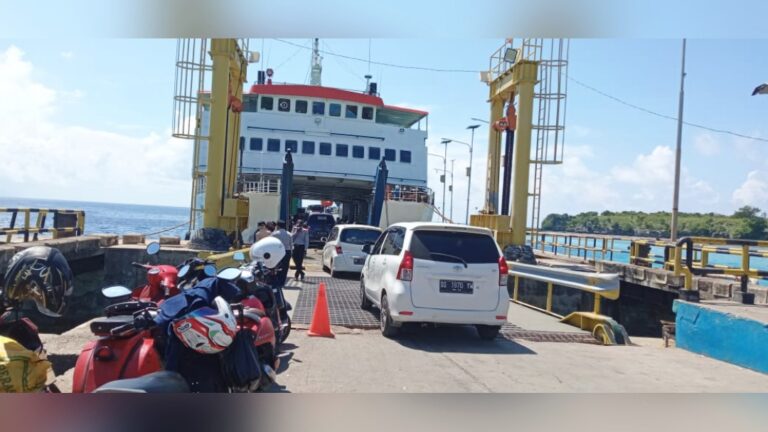 Pelabuhan Pamatata Selayar