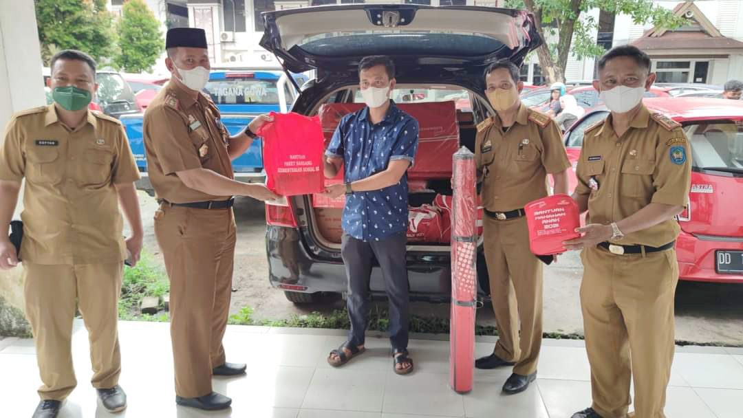 Dinsos Sulsel Salurkan Bantuan Tanggap Darurat untuk Korban Kebakaran di Gowa