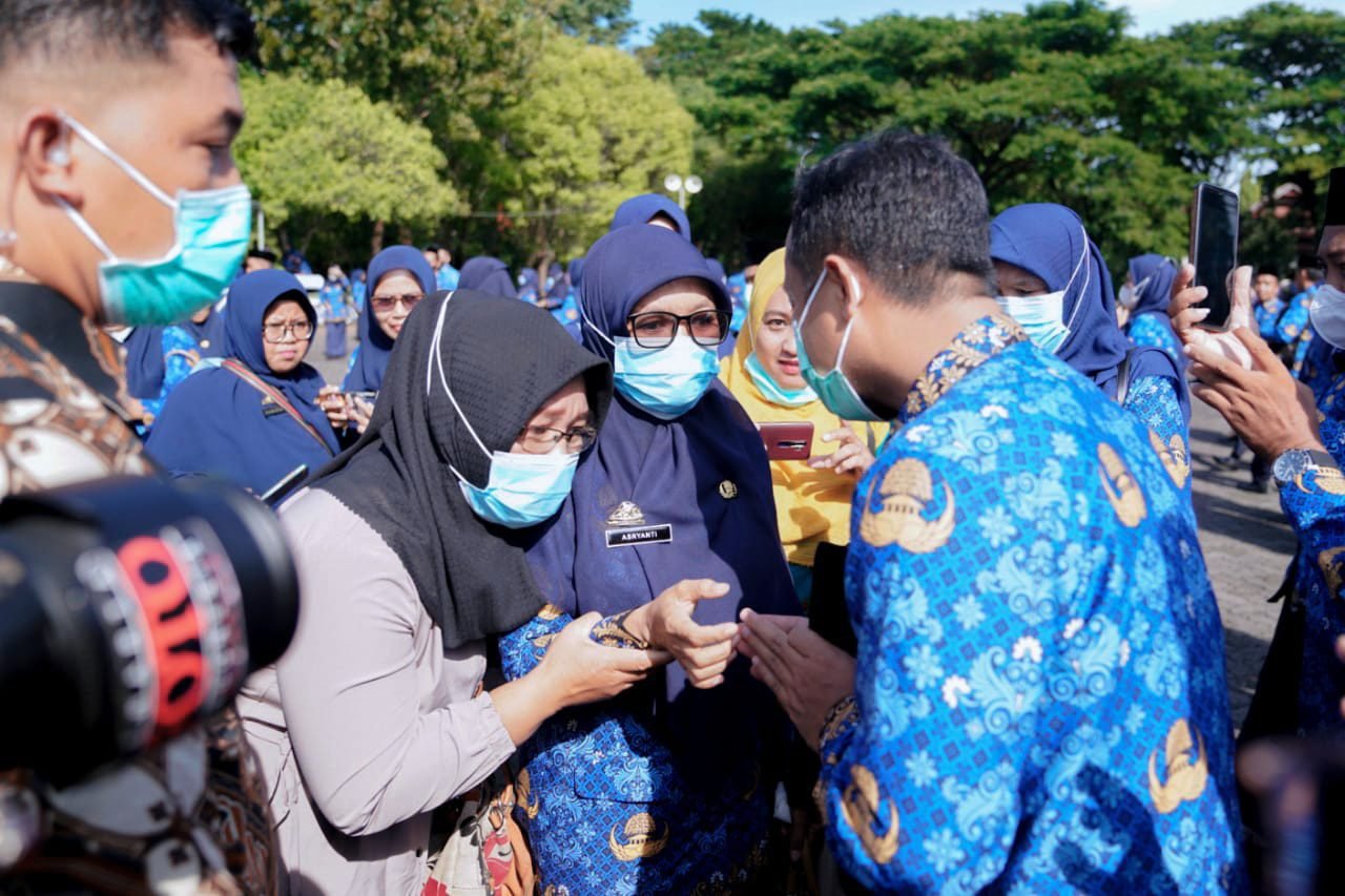 Mengabdi 14 Tahun, Perjuangan Disabilitas Netra Terima SK PPPK dari Andi Sudirman