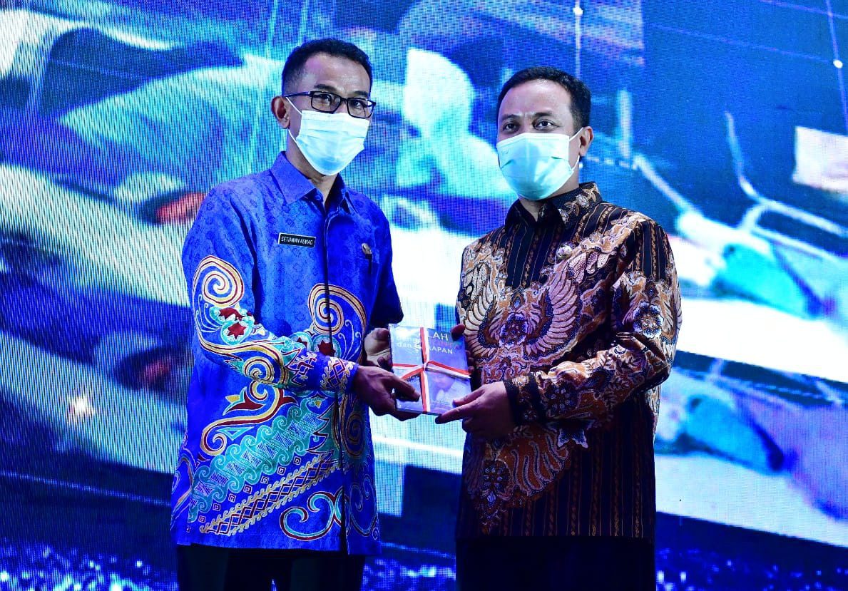 Hardiknas 2022, Andi Sudirman Launching Program ANDALAN Baruga Kompetensi GTK