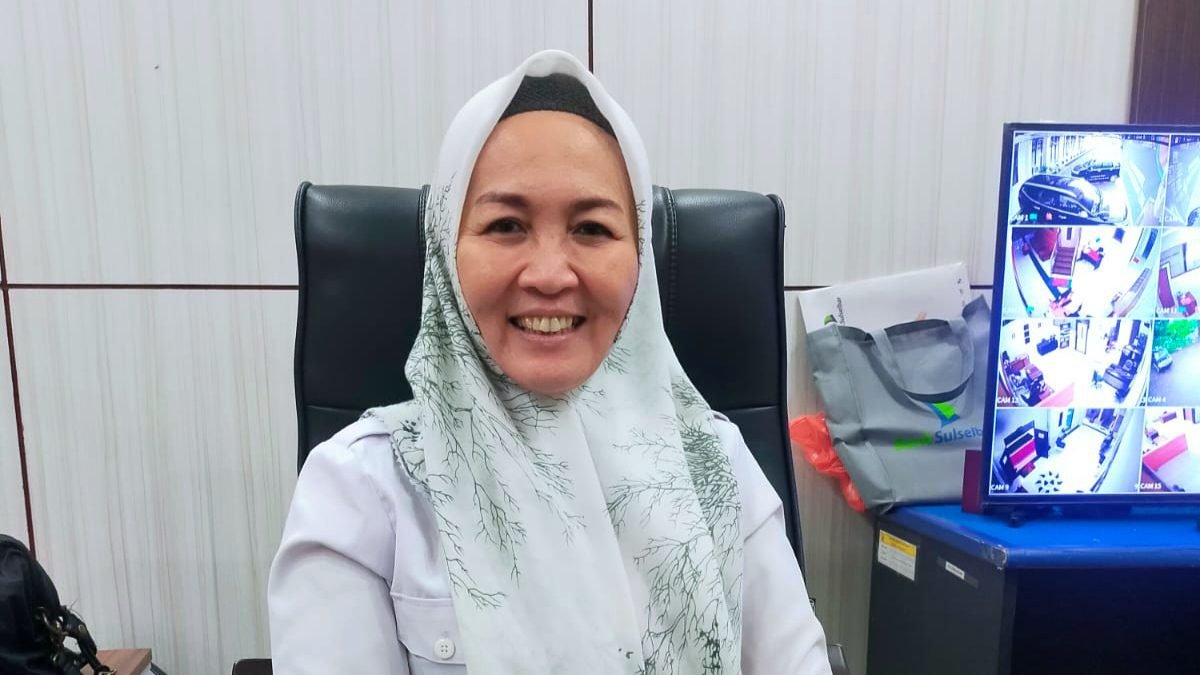 Sukarniaty Kondolele, Kadis Dukcapil Sulsel