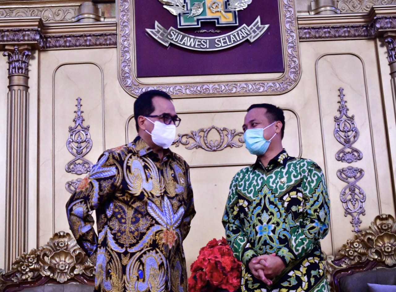 Bertahun-tahun Mangkrak, Gubernur Sulsel dan Menhub Komitmen Kereta Api Beroperasi Oktober 2022