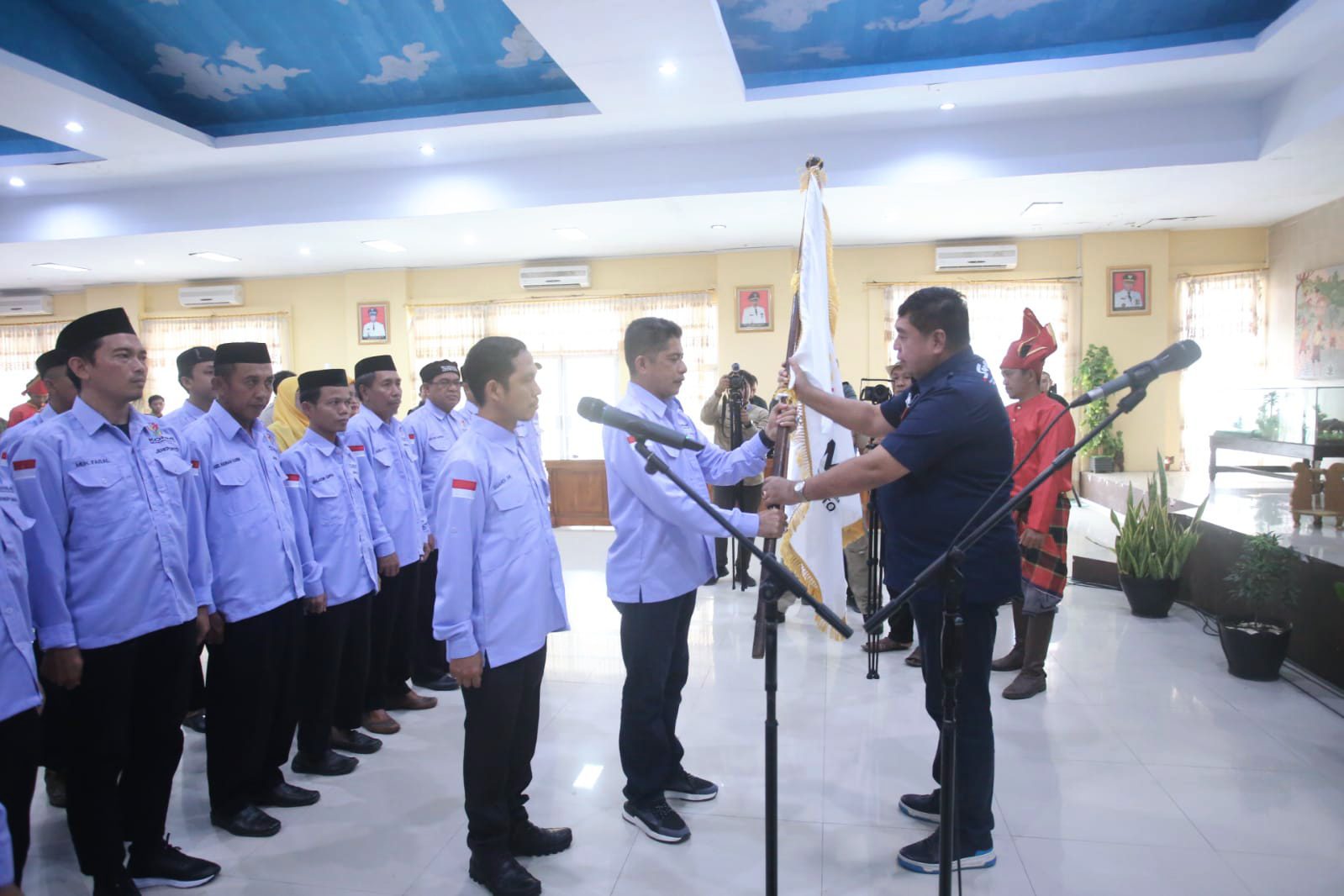 Abdul Hayat Lantik Sekda Jeneponto Muh Arifin Nur Sebagai Ketua Kormi