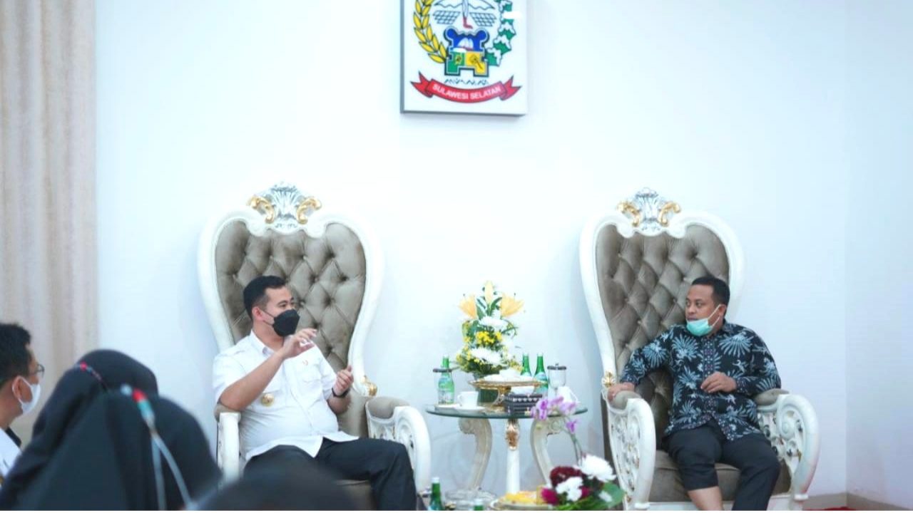MYL Kunjungi ASS di Kediamannya