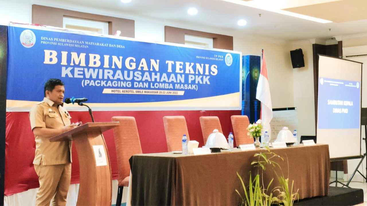 Kadis PMD Buka Bimtek Kewirausahaan PKK se-Sulsel, Guna Kembangkan Kreativitas Kader & UMKM