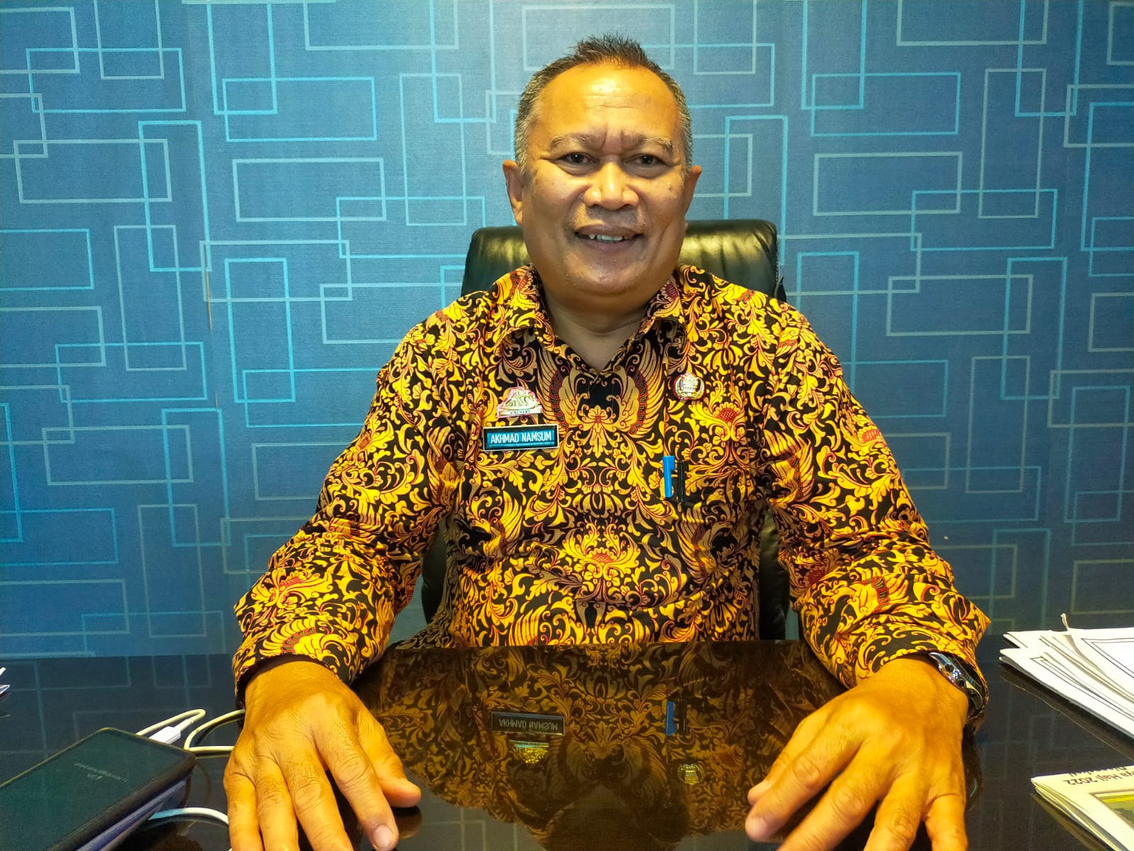 Toko Agung Akhirnya Bongkar Pagar yang Halangi Akses Jalan Warga