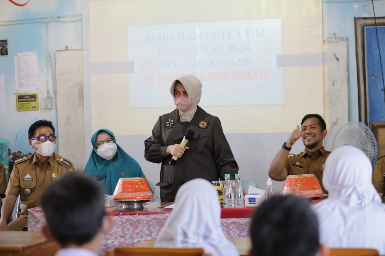 Berantas Stunting, DKP-TP PKK Makassar Ajak Siswa SD Jajan Sehat 2 Berantas Stunting, DKP-TP PKK Makassar Ajak Siswa SD Jajan Sehat