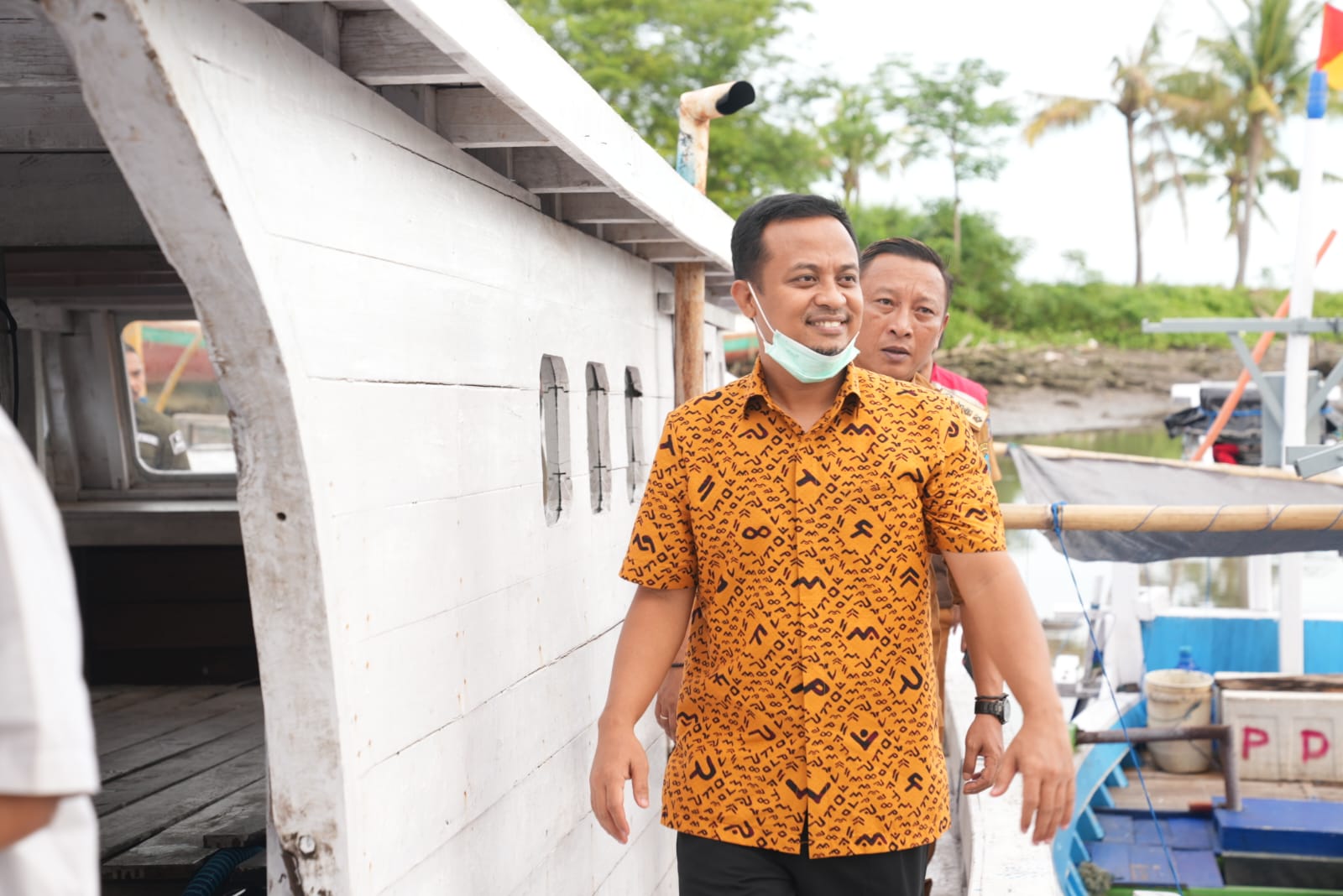 Dapat Bantuan Kapal, Nelayan di Bulukumba : Terima Kasih Pak Gubernur Andi Sudirman, Kami Bisa Tingkatkan Hasil Melaut