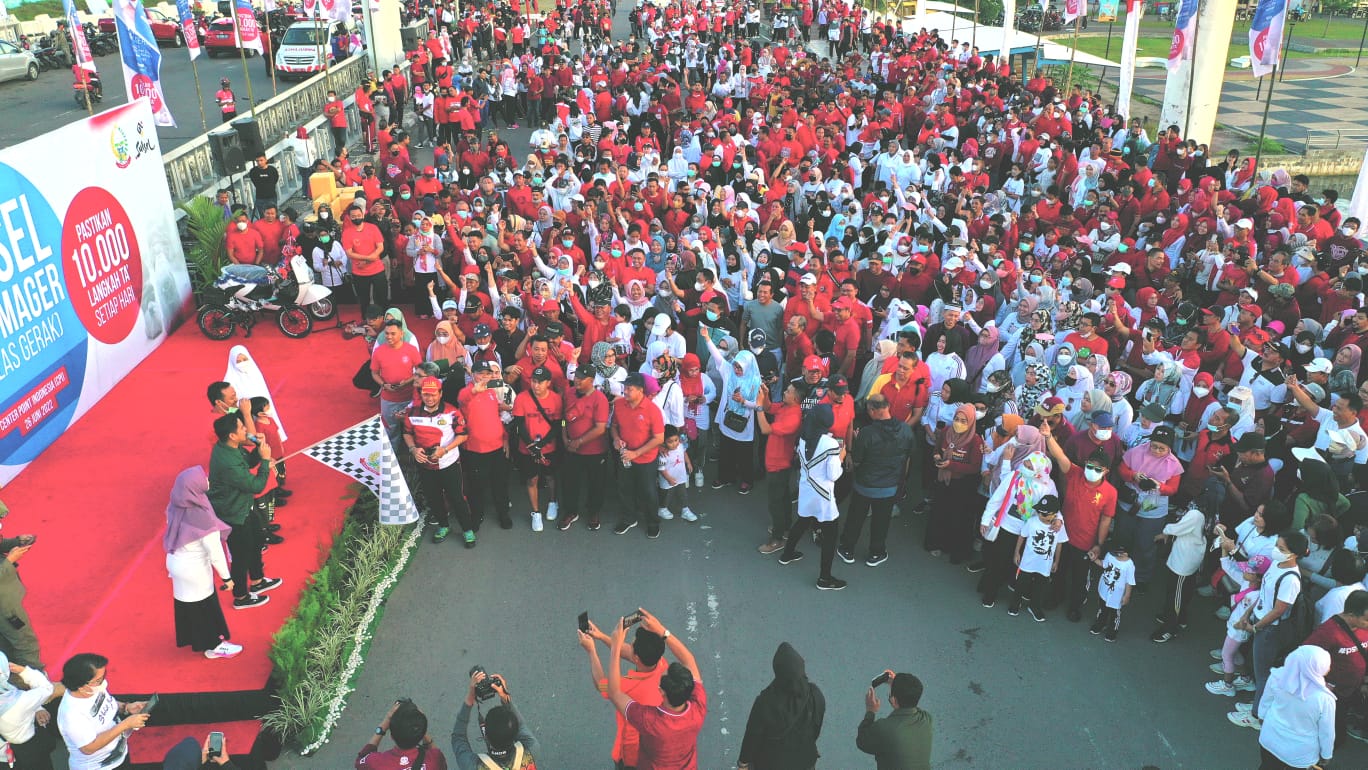 Andi Sudirman Lepas Sulsel Anti Mager Gerakan 10.000 Langkah Per Hari 2 Andi Sudirman Lepas Sulsel Anti Mager Gerakan 10.000 Langkah Per Hari