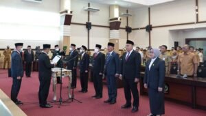 Lantik 7 Pejabat Eselon II, Begini Pesan Gubernur Sulsel