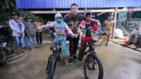 Gubernur Sulsel Kirim Sepeda dan Tim Tinjau Jalan Anak Sekolah yang Viral Bawa Parang