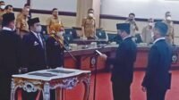 Gubernur Andi Sudirman Lantik HM Saleh sebagai Kadis PMD Sulsel