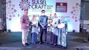 Dekranasda Pangkep Raih 2 Penghargaan di Sulsel Craft 2022