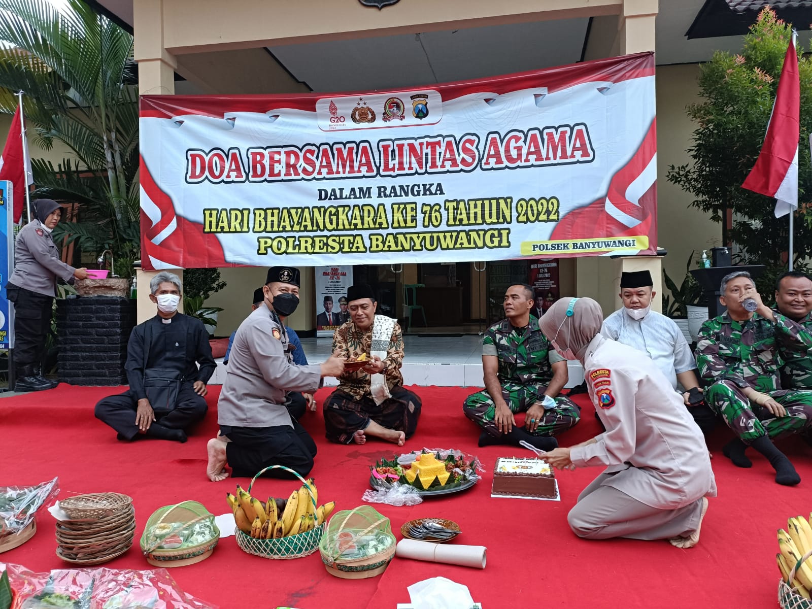 Polsek Banyuwangi Peringati Hari Bhayangkara Secara Sederhana