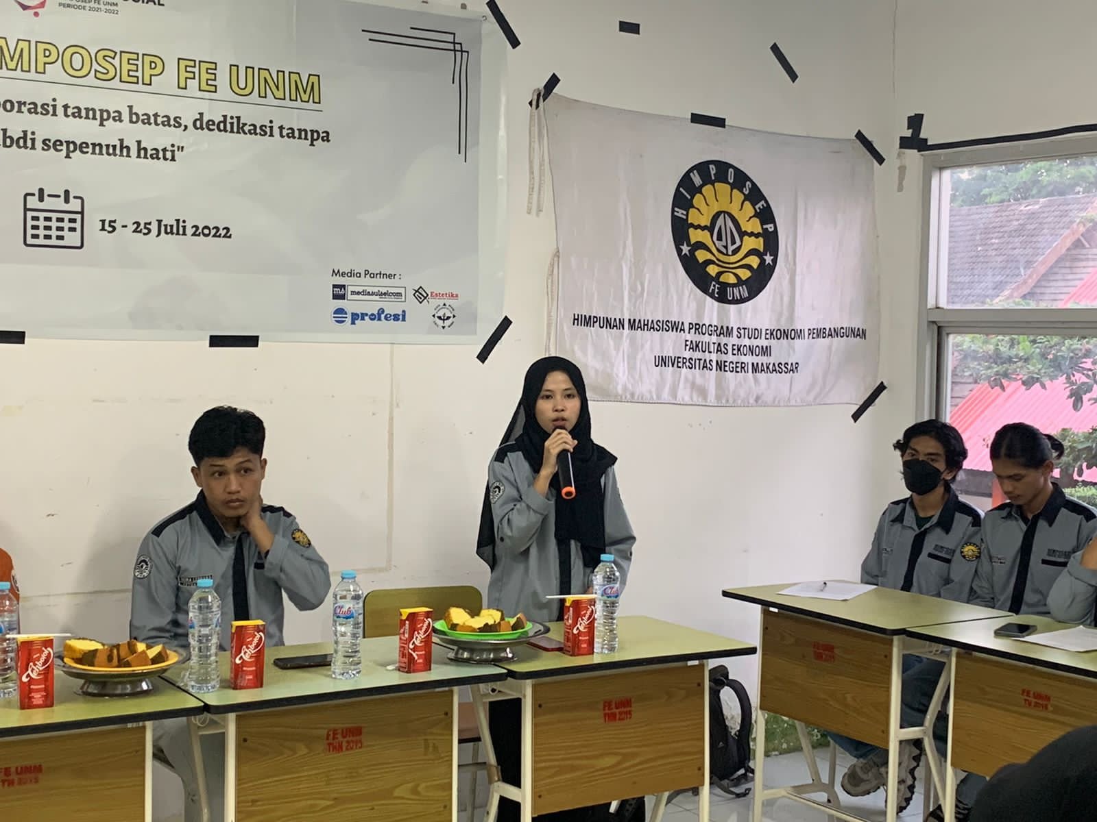 HIMPOSEP UNM Gandeng DLH & Dinkes Pangkep Gelar Baksos di Taraweang