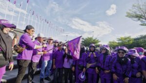 Sekda Kota Makassar Lepas Peserta Jalan Sehat HUT ke-85 HIKMA