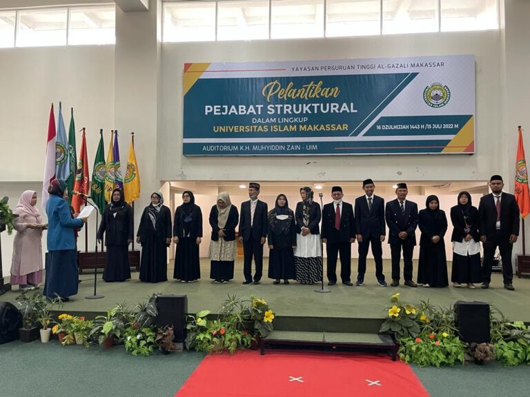 Pelantikan pejabat struktural dalam lingkup Universitas Islam Makassar.
